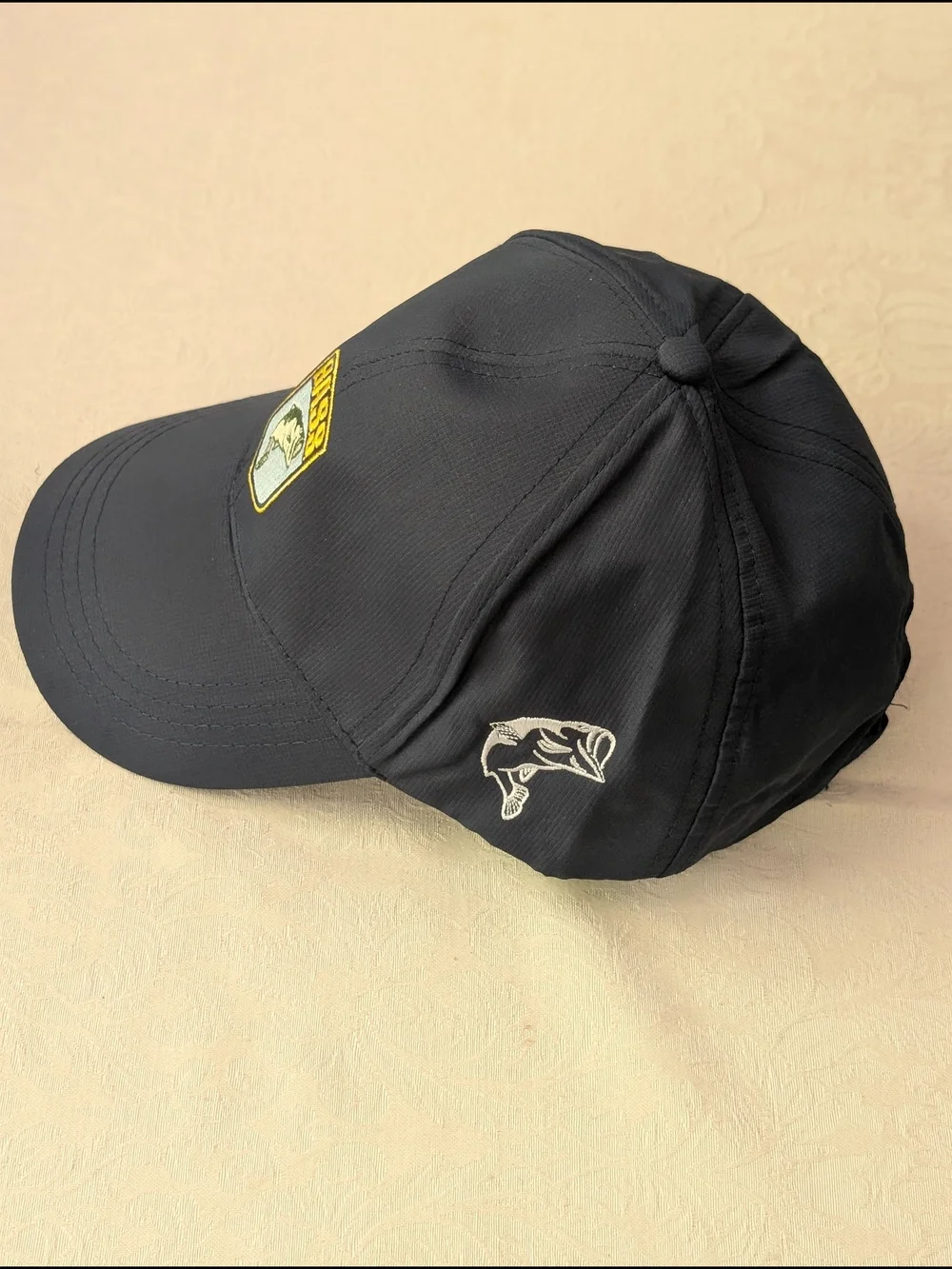 BASS Black Adjustable Baseball Cap Embroidered Fish Logo Fishing Hat